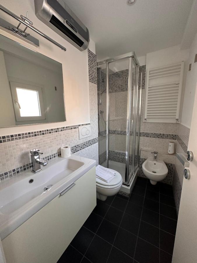 A Due Passi - Sanremo Apartments Luaran gambar